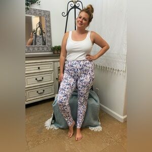 Floral Print Women's Leggings